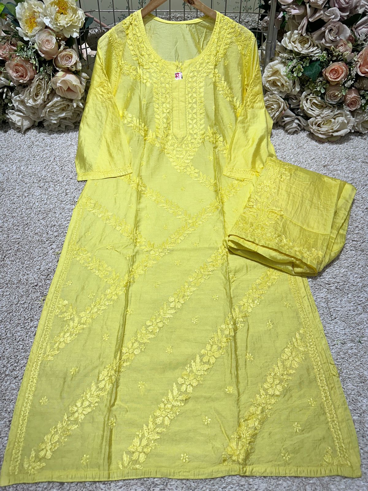 Lavender Lucknowi Chnaderi kurta set