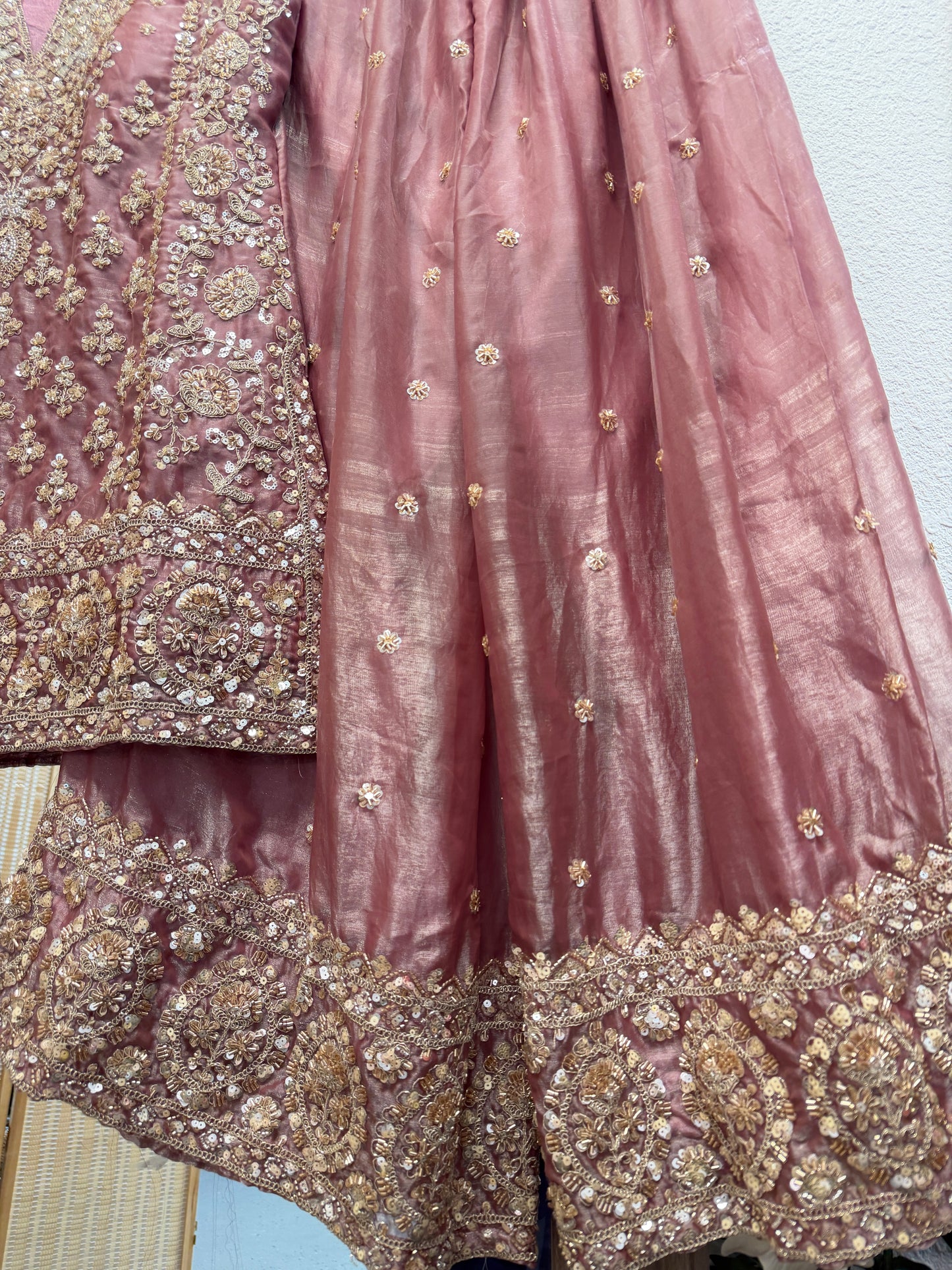 Dusty pink elegant fendy tissue sharara suit (sleeve cloth given)
