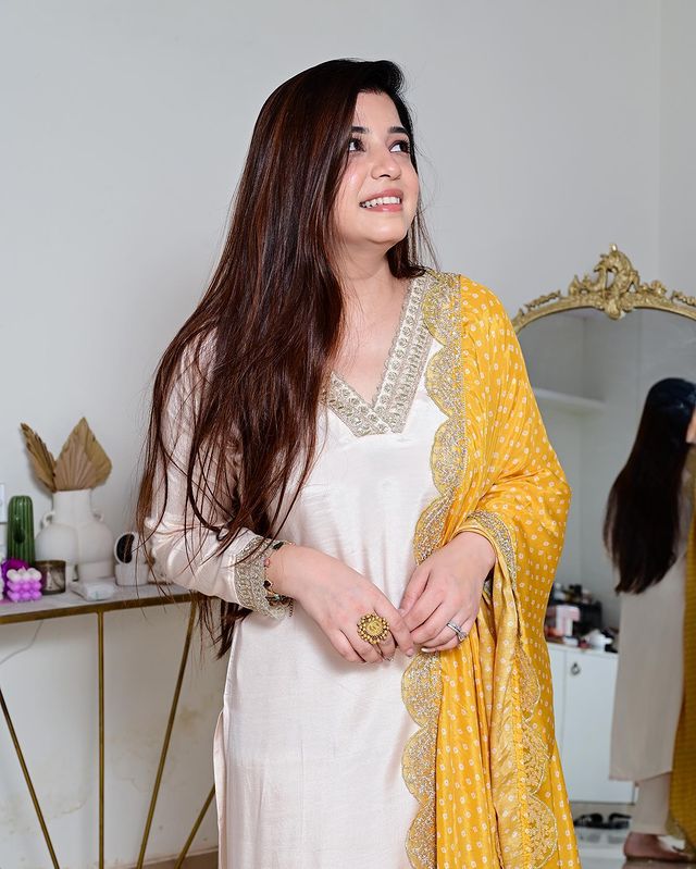 White dress on sale with yellow dupatta