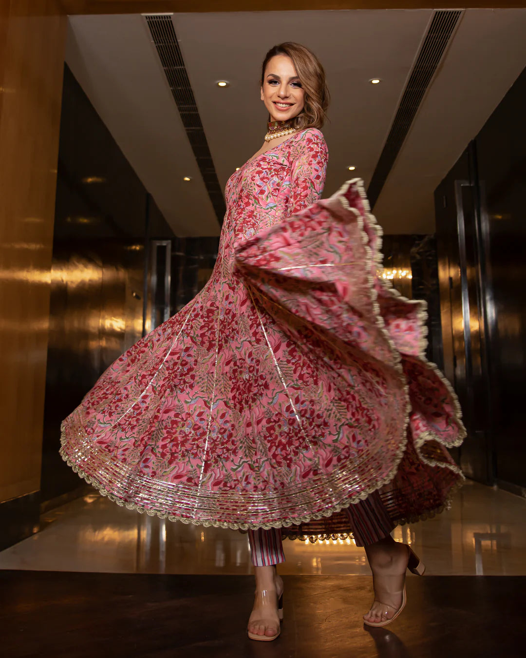 Plus size pink floral anarkali kurta set