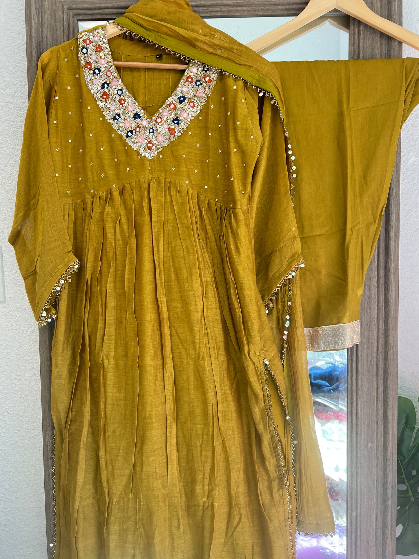 Mustard pure mul chanderi v neck suit