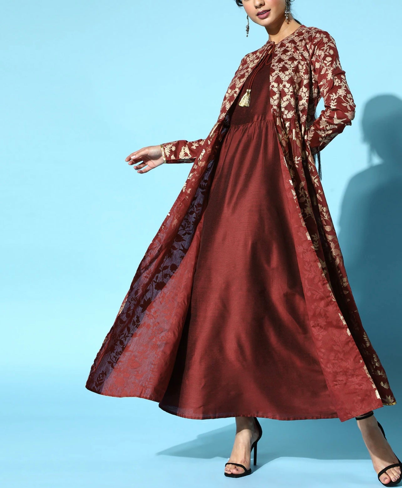 Maroon Ethnic motifs elegant long Kurta with jacket