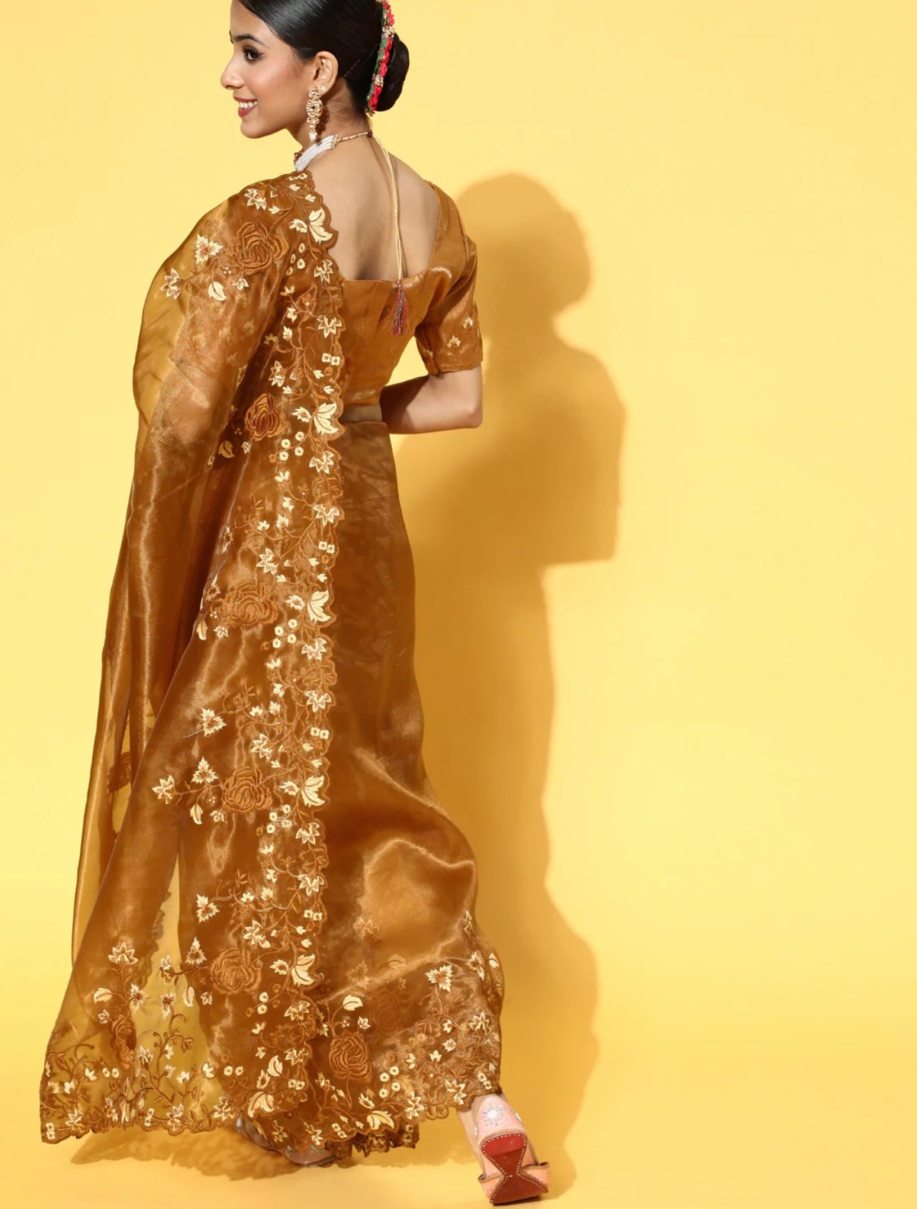 Floral embroidered Organza saree with unstitched blouse