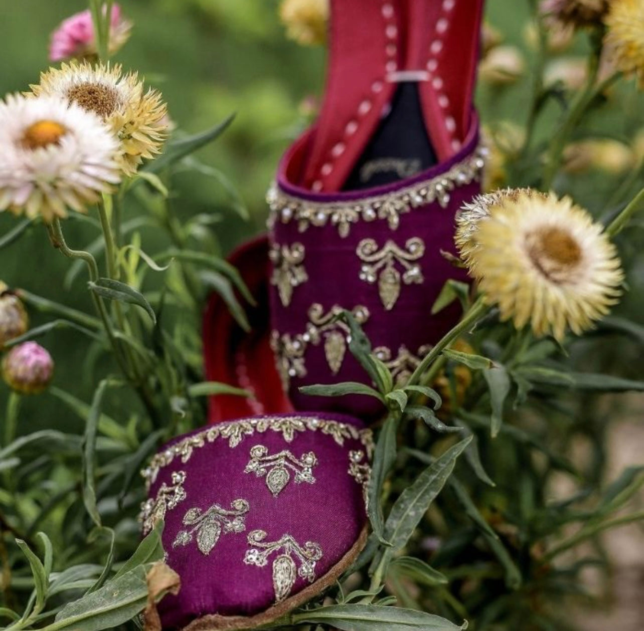 Dazzle Burgundy intrinsincly handcrafted juttis