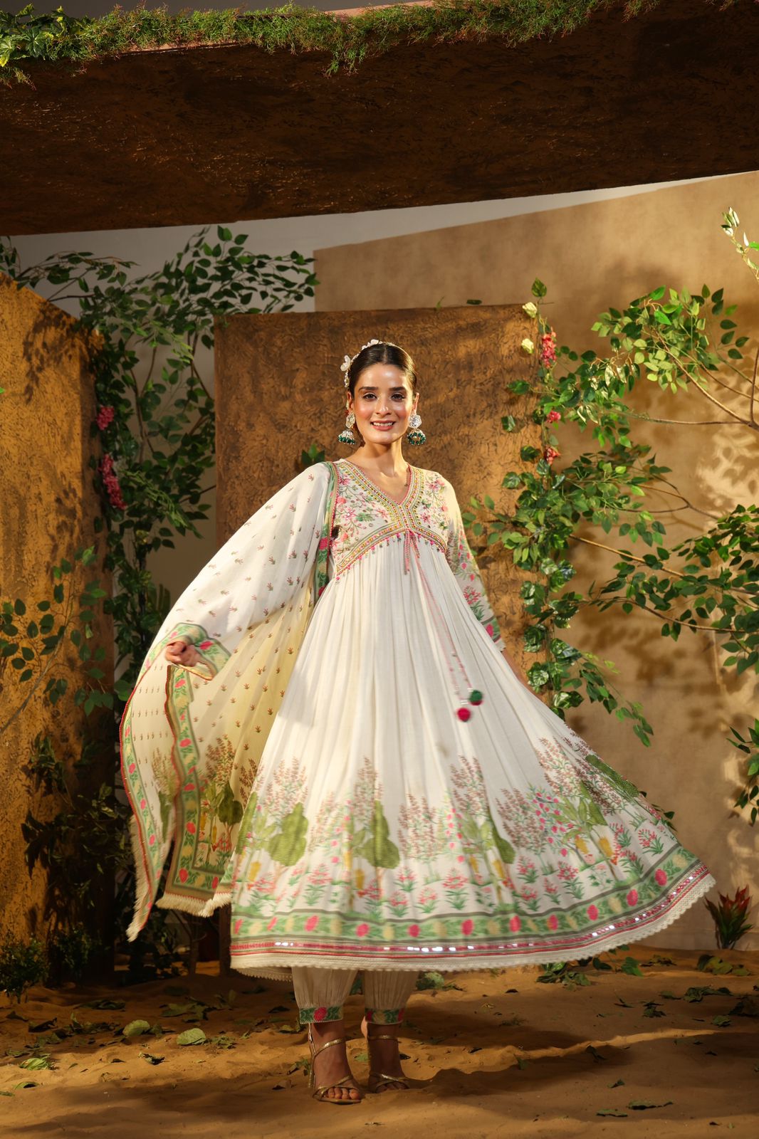 White Premium Alia cut kurta set – Indi Ethnics