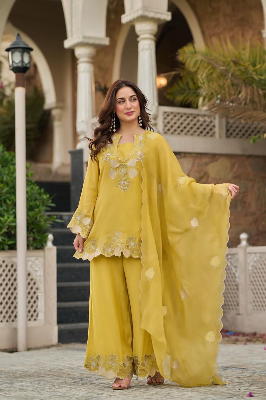 Yellow elegant short top palazzo suit