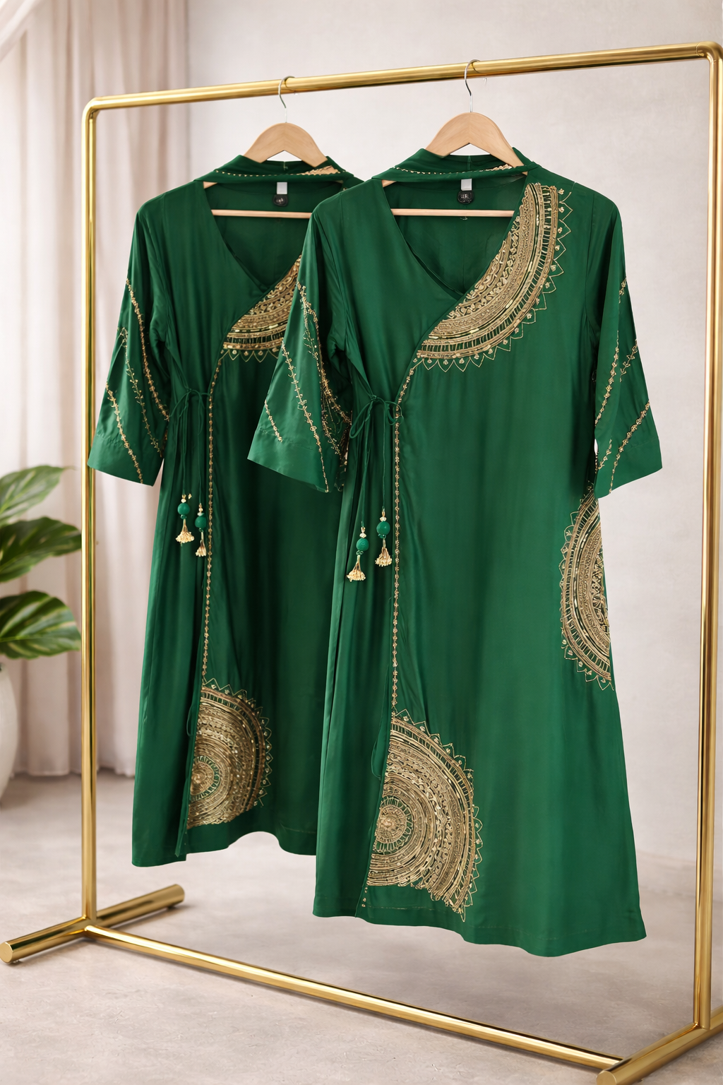Bottle green mul chanderi premium handwork suit