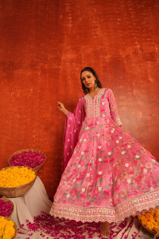 Pink elegant floral anarkali kurta set