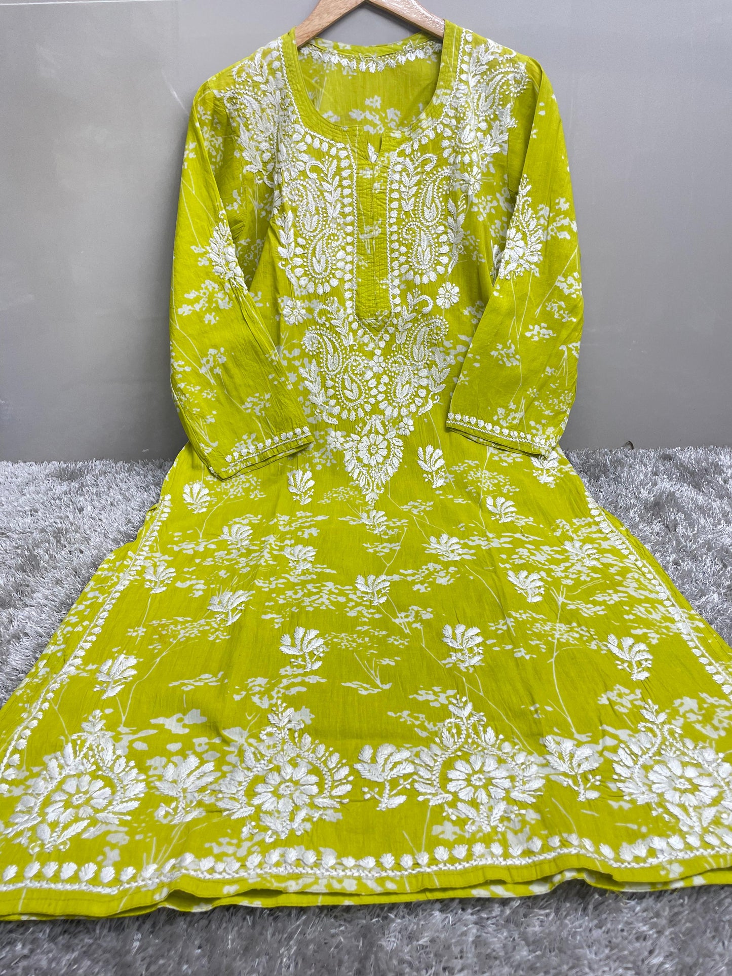 Parrot green Chikankari mulmul kurti