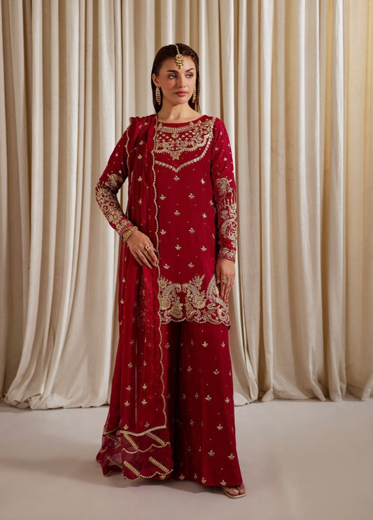 Red elegant silk short top suit