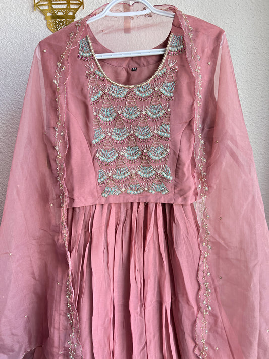 Dust pink handwork crop top skirt and shrug set