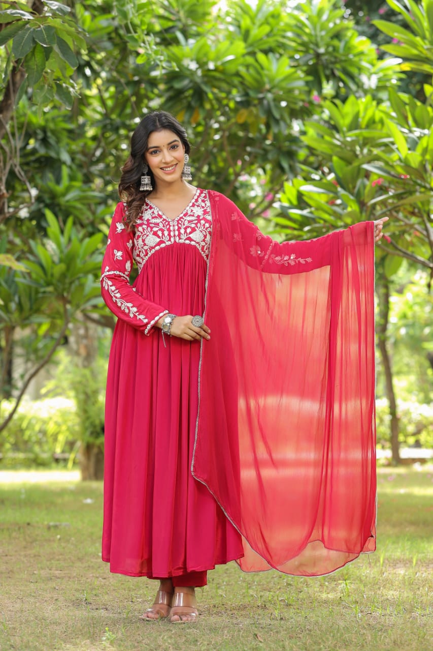 Red Heavy Embroidered Alia cut kurta set