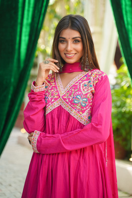 Hot Pink Elegant Embroidered Alia cut kurta set