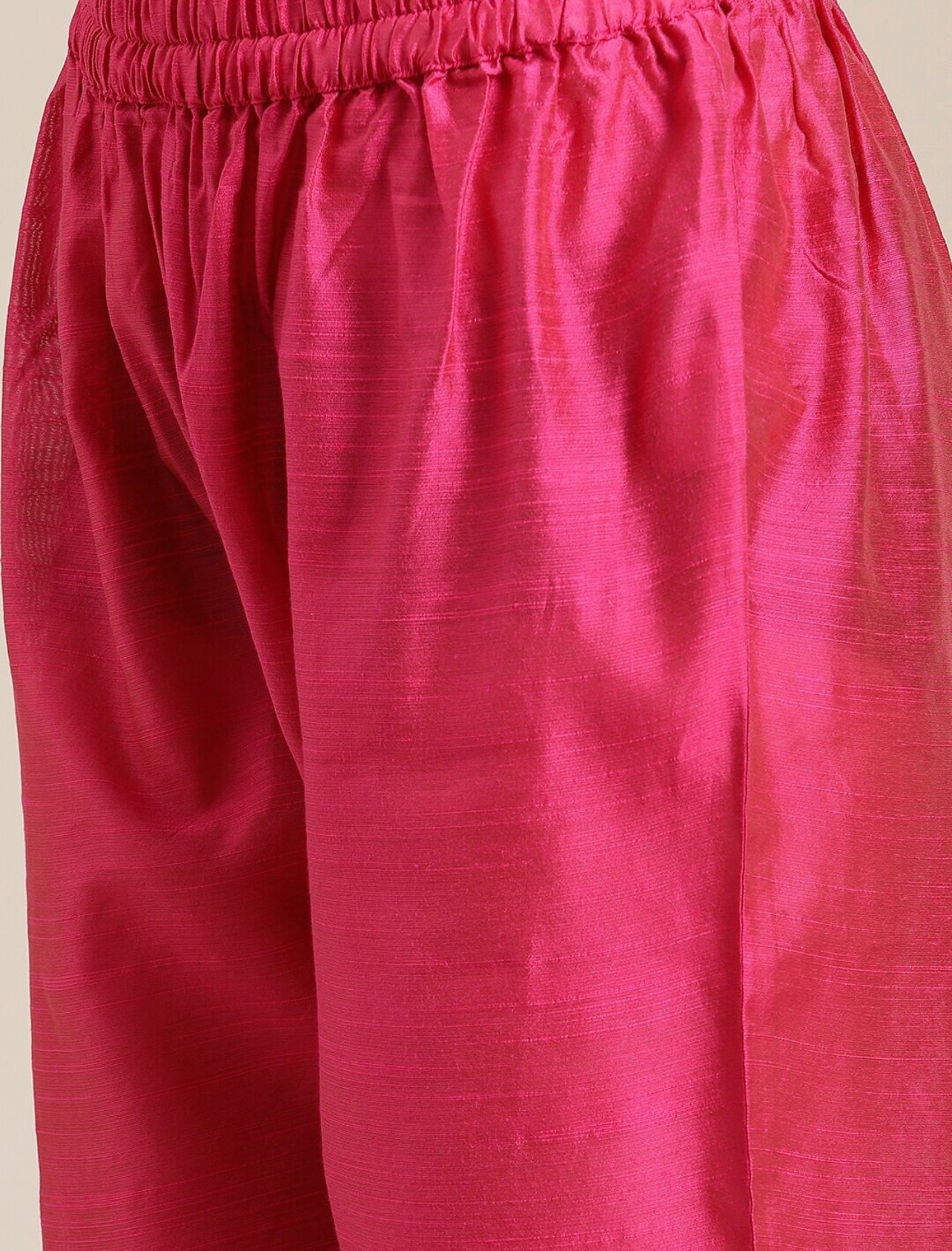 Hot Pink Chanderi Silk Embroidered Silk kurta set