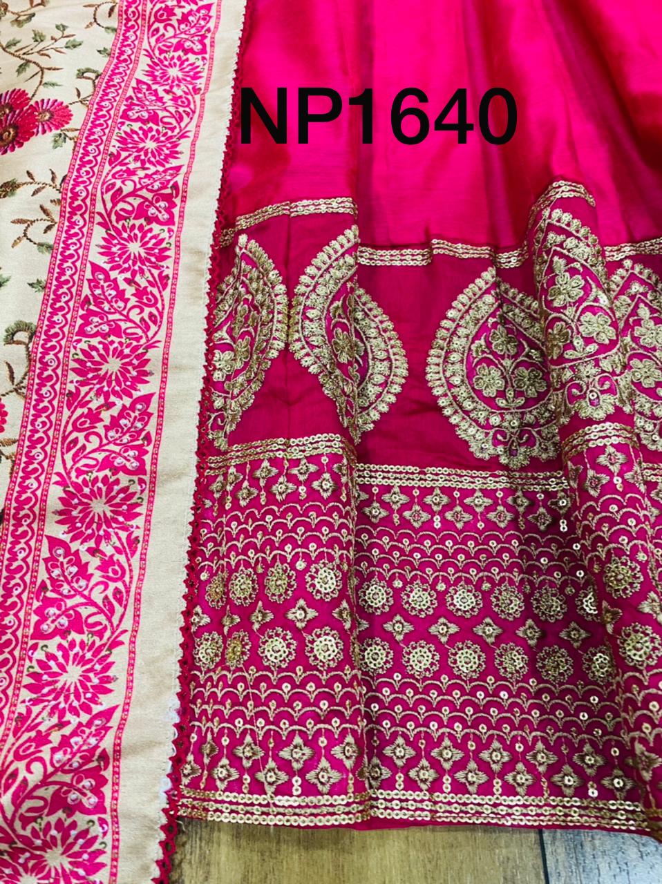 Fuchia Pink Heavy Embroidred Festive Anarkali Kurta Set