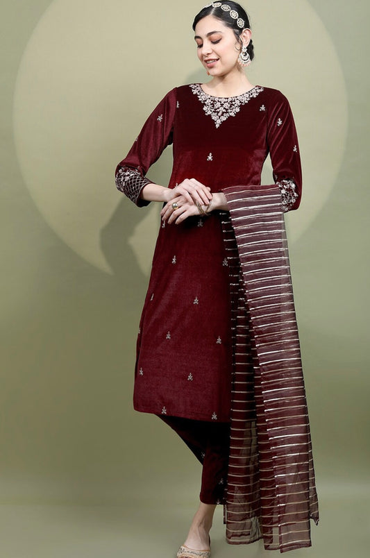 Maroon velvet kurta set